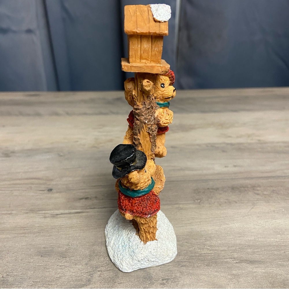 Holiday Bear Climbing Figurine - Brown and Red - Picture 4 of 8
